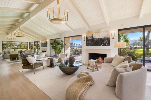 7 Mayfair Dr, Rancho Mirage CA  92270-2586 exterior