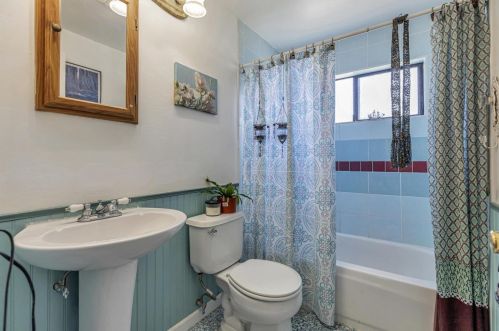 5716 Georgia Dr, North Highlands CA  95660-4725 exterior