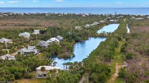 857 Rabbit Rd, Sanibel, FL 33957-3017