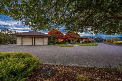 4933 Harville Rd, Santa Rosa CA  95409 exterior