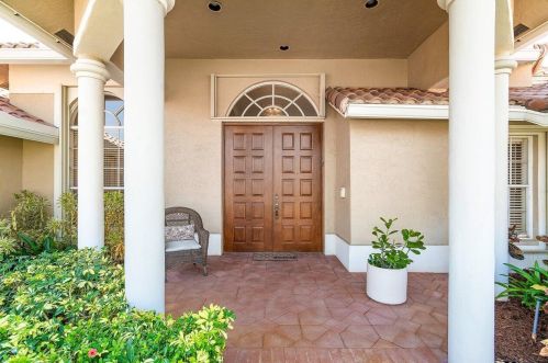 10618 Maple Chase Dr, Boca Raton, FL 33498-4811