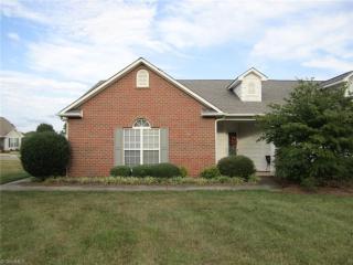 401 Salisbury Xing Ct, Kernersville NC  27284-3075 exterior