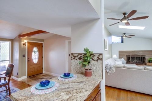 5551 Gala Ave, San Diego CA  92120-1807 exterior