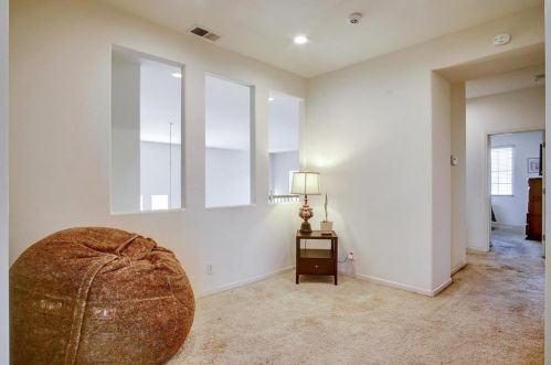 361 Majestic Dr, Hollister CA  95023-7032 exterior