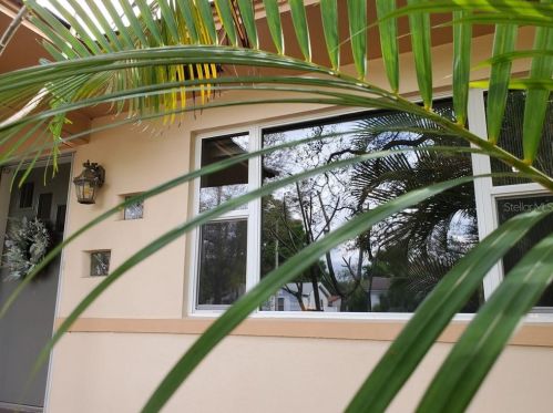 4738 15th Ave, Saint Petersburg, FL 33711-2328