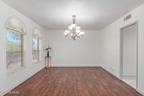 7204 Camino Vecino, Tucson AZ 85715-3418 exterior