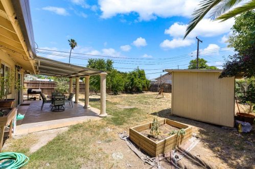 3724 Lankershim Way, North Highlands CA  exterior