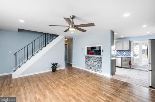 38 Bloomfield Ln, Willingboro NJ  08046-1513 exterior