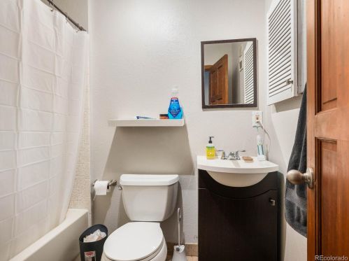 365 Pearl St, Boulder CO 80302-4928 exterior