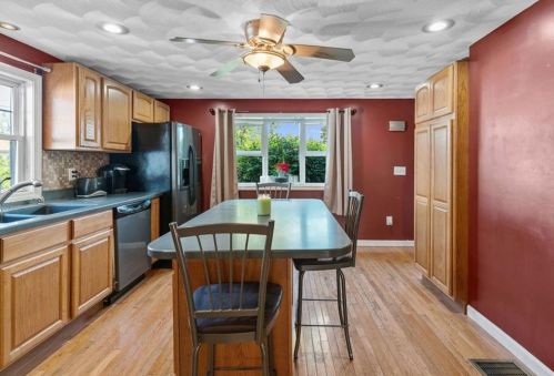 57 Victor Ave, Providence RI  02919-4015 exterior