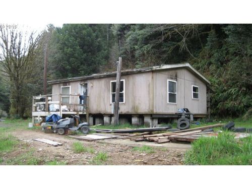 63570 Fairview Rd, Coquille, OR 97423-8764