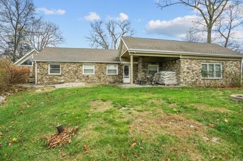 375 Rye Hill Rd, Monroe NY  10950-4511 exterior