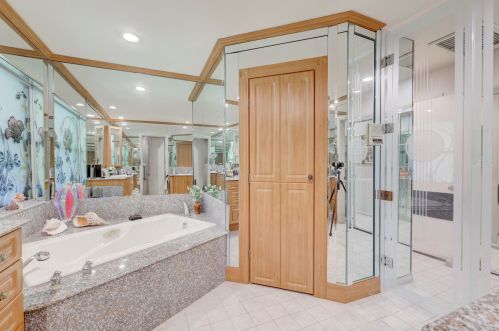 5215 Estates Dr, Delray Beach FL  33445-4385 exterior