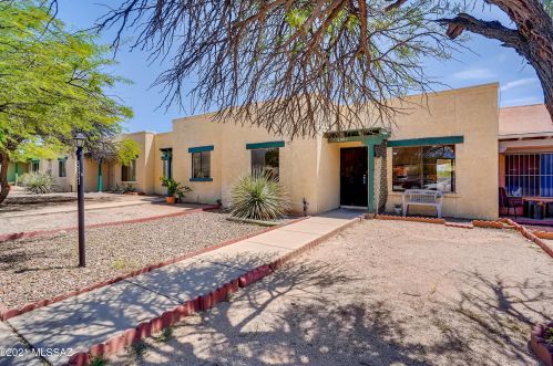 8804 Arbor St, Tucson, AZ 85730-1330