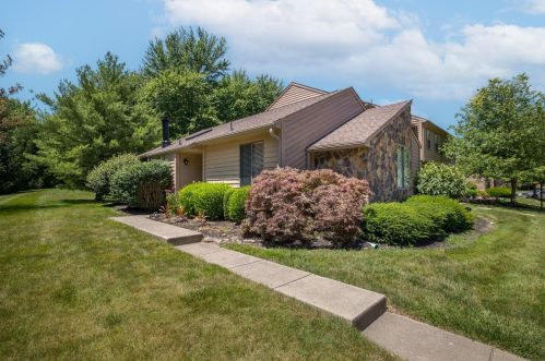 1031 Crisfield Dr, Cincinnati, OH 45245-1540