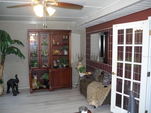 18717 Hamilton St, Lutz FL  33549-3820 exterior