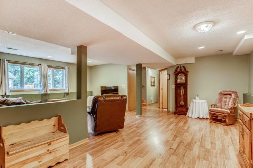 7187 Robin Ln, Lino Lakes MN  exterior