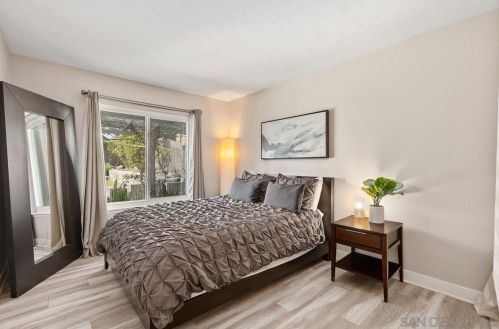 11430 Westonhill Dr, San Diego CA 92126-1461 exterior