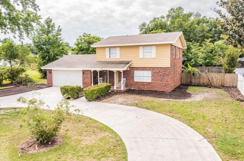 1725 Hallam Dr, Lakeland, FL 33813-1916
