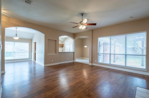 6309 Essex Ln, Plano TX  75024-5228 exterior