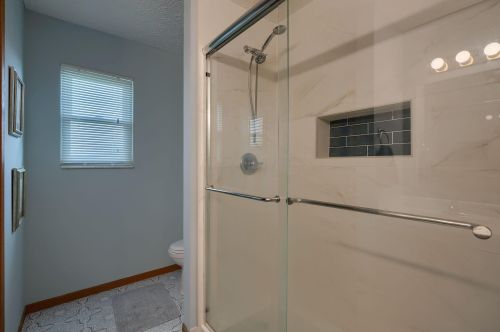 27 Glengary Dr, Delaware OH  43015-7615 exterior