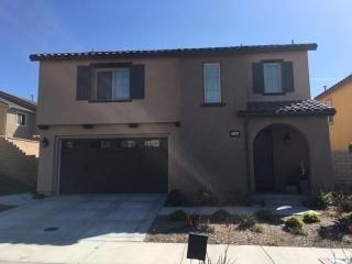 7124 Baneberry Ave, Moorpark CA  93021-2851 exterior