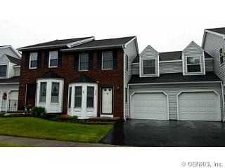 240 Harbor Hill Dr, Rochester, NY 14617-1463