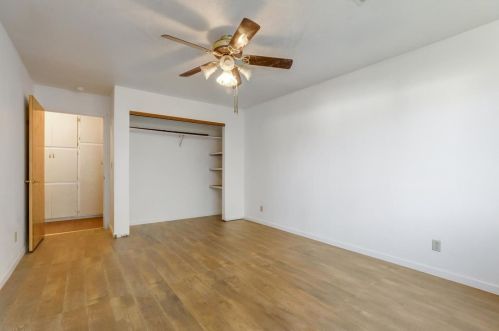 1670 Hillcrest Rd, Hollister CA  95023-5205 exterior