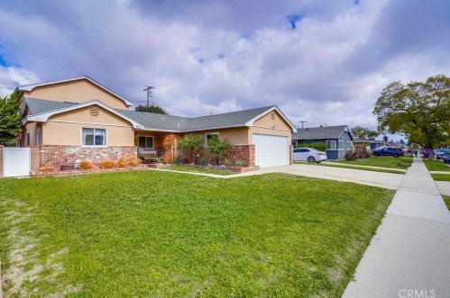 6615 Wardlow Rd, Long Beach, CA 90808-4140