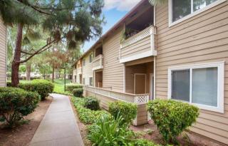 2000 Ascot Pkwy, Vallejo CA  94591-7009 exterior