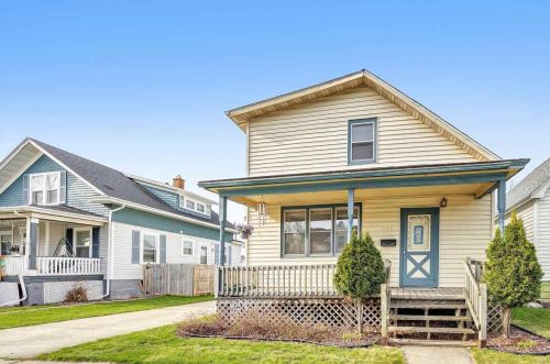519 5th St, Green Bay, WI 54304-2711