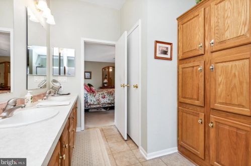 1070 Scenic View Dr, Collegeville PA  19473-2077 exterior