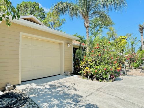 5029 Bauer St, Lehigh Acres, FL 33973-6228