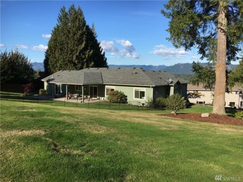 10404 195th St, Bryant, WA 98223-6667