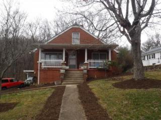 301 Gravely Rd, Kingsport, TN 37665-1942