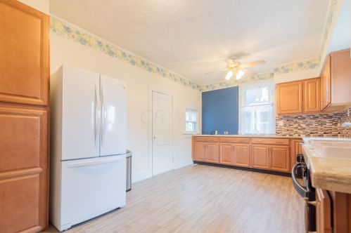 425 Patterson Ave, Bellefontaine, OH 43311-1964