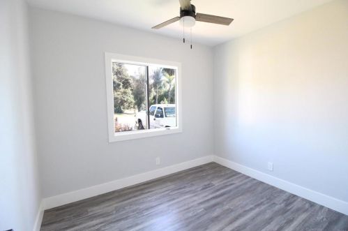 4542 Palm Ave, La Mesa CA  91941-5586 exterior