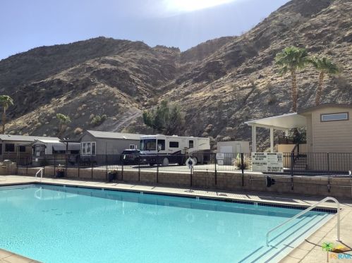 69333 Palm Canyon Dr, Cathedral City CA  92234-1416 exterior