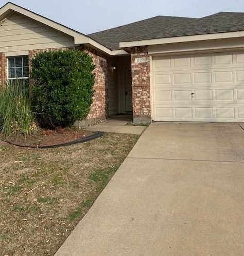 1122 Augustin Dr, Princeton, TX 75407-2812