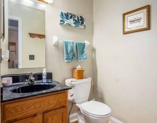 576 Scioto Meadows Blvd, Darbydale OH  43123-8660 exterior