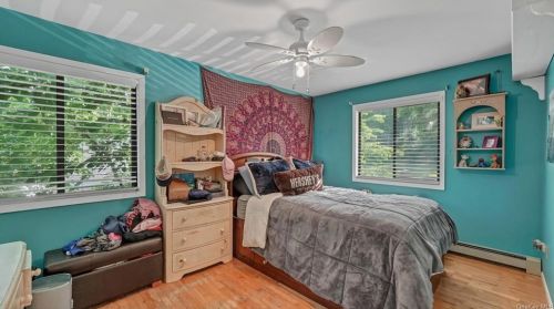 7 Birch Ct, Orangeburg NY  10962-2829 exterior