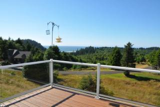 3242 Overlook Loop, Ilwaco, WA 98624-9153