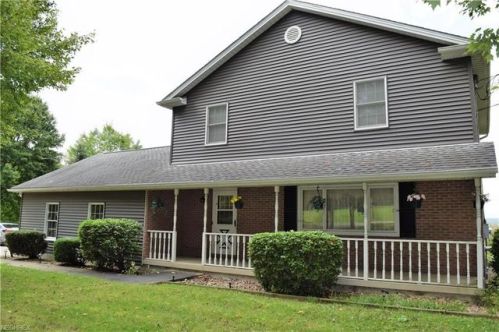 9491 State St, Vernon, OH 44428-9780