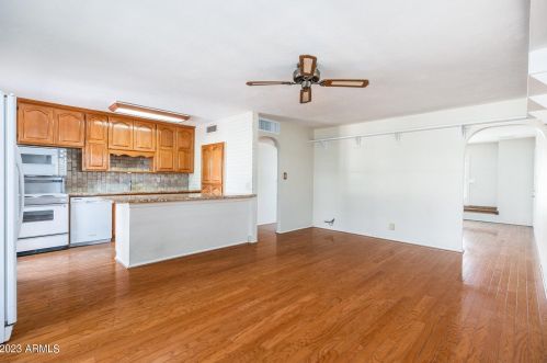 8310 Glenrosa Ave, Scottsdale AZ  85251-2807 exterior