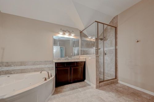 12919 Southern Rdg Dr, Pearland TX  77584-3699 exterior