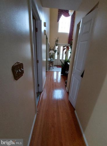 121 Mallard Rd, New Castle, DE 19720-8916