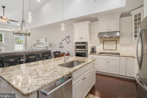 234 Hopewell Dr, Collegeville PA  19426-2852 exterior