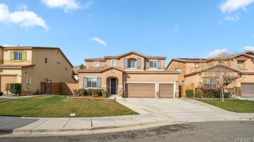 18002 Iolite Loop, San Bernardino, CA 92407-0413