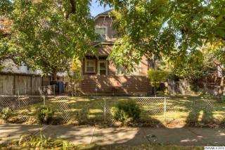 879 Cottage St, Salem, OR 97301-2427