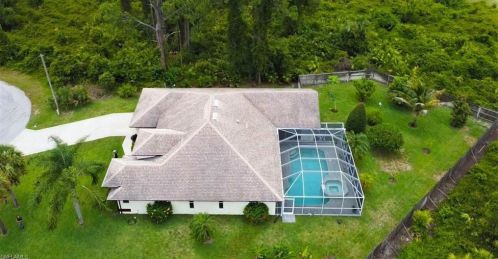 1062 Andalucia Ct, Lehigh Acres, FL 33974-2612